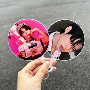 Éventail en plastique transparent KPOP personnalisé, imperméable, avec logo imprimé, pour concerts ou collection – Vente en gros usine - Product Image 2