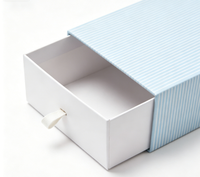 Boîte à tiroir en papier rigide écologique personnalisée pour bijoux, avec revêtement UV, gaufrage, laminage mat et doublure en éponge pour l'emballage et le rangement