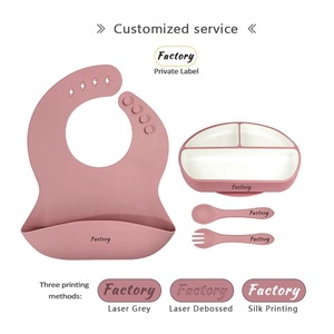 Vente en gros de haute qualité sans BPA ensemble d'alimentation de bébé de 4PC plaque d'aspiration en silicone avec cuillère <span class=keywords><strong>fourchette</strong></span> - Product Image 4