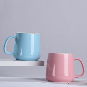 แก้วเซรามิกพร้อมฝาและช้อน 1314 ชุดสำหรับกาแฟหรือน้ำ ของขวัญคู่รัก สีพื้น สีฟ้าอ่อนและสีชมพู - Product Image 1