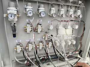 Máquina de unión de vidrio, máquina vertical de encolado de vidrio de tres etapas, equipo para vidrio aislante - Product Image 6