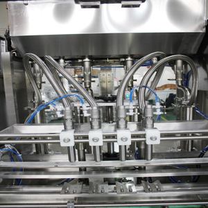 Machine de remplissage et de scellage automatique rotative à commande PLC à grande vitesse de 5 litres, 15000 Bph, pour le conditionnement en verre et en baril - Product Image 4