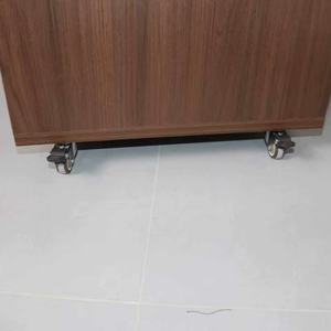 Geurdicht huisdierenmeubilair, makkelijk schoon te maken, schuurdeur-design, groothandel, hoge kwaliteit massief houten wandgemonteerde krabplank voor katten - Product Image 5