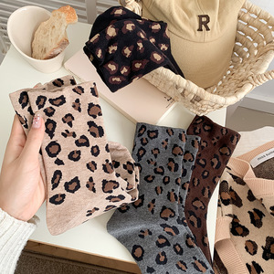 <span class=keywords><strong>Calze</strong></span> Invernali da Donna Stile Instagram, Trendy, con Stampa Leopardata e Pois, a Metà Polpaccio, Spesse, Senza Cuciture, in Cotone - Product Image 2