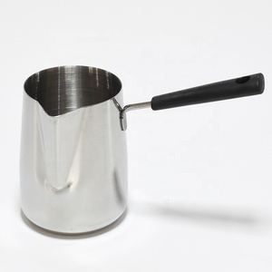 Cafetière turque en acier inoxydable 304 600ml pichet à <span class=keywords><strong>lait</strong></span> <span class=keywords><strong>Barista</strong></span> cafetière argentée avec poignée - Product Image 2