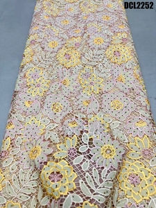 All'ingrosso pelle europea amichevole morbido cordino Guipure pizzo con pietre ricamate in pizzo tessuto per <span class=keywords><strong>sposa</strong></span> abito <span class=keywords><strong>da</strong></span> <span class=keywords><strong>sposa</strong></span> <span class=keywords><strong>da</strong></span> donna <span class=keywords><strong>vestiti</strong></span> - Product Image 2