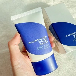 Isntrree Crème Gel Solaire Hydratante au Rétinol et à l'Acide Hyaluronique 50ml pour Femmes Hydratante Blanchissante Anti-Rides Imperméable - Product Image 1
