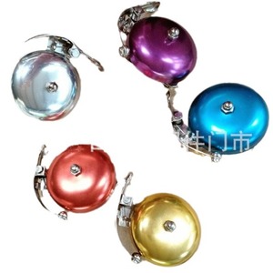 Sonnette de vélo en alliage d'aluminium, équipement de cyclisme multicolore à son fort et clair - Product Image 1