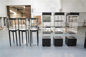 Accesorios de tienda personalizados, iluminación Led de vidrio templado, escaparate de joyería para regalo, precio de fábrica de alta gama - Product Image 2