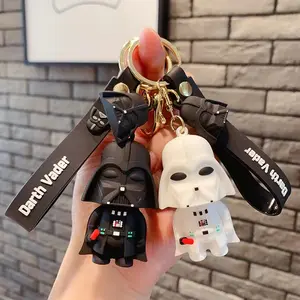 Porte-clés de dessin animé créatif Darth Vader, personnage de samouraï noir et blanc, ornement de mode, porte-clés, pendentif de voiture, cadeau pour garçon et enfant