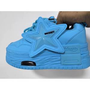 Zapatos de <span class=keywords><strong>Plataforma</strong></span> con Cordones y Punta Redonda, Gruesos, Transpirables, con Diseño de Estrella de Cinco Puntas, Novedad de Moda para el Invierno - Product Image 5