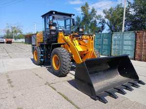 Cargadora de Ruedas LG833HG de 5 Toneladas con Repuestos - Product Image 2