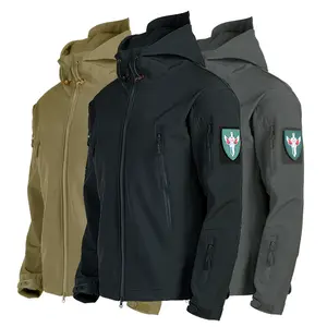 2023 nouveaux hommes hiver imperméable en plein air vestes hommes polaire chaud escalade sweats à capuche tactique veste manteaux Logo personnalisé