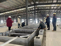 Panneau de coffrage en aluminium réutilisable haute intensité de 4 mm d'épaisseur pour la construction de murs modulaires, villas, immeubles de grande hauteur