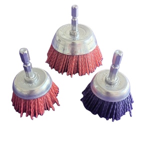 <span class=keywords><strong>Brosse</strong></span> Abrasive Industrielle en Nylon de 3 Pouces avec <span class=keywords><strong>Tige</strong></span> Hexagonale pour le Débavurage des Métaux - Product Image 1
