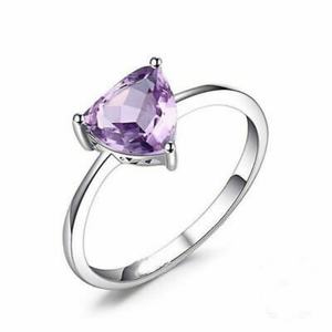 เครื่องประดับเงินแท้ 925 ประดับควอตซ์ลาเวนเดอร์ทรงสามเหลี่ยม สำหรับผู้หญิง ทันสมัยและสง่างาม เหมาะสำหรับงานปาร์ตี้และงานหมั้น - Product Image 1