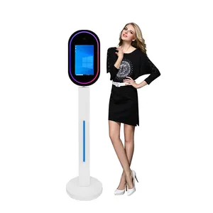 2023 Wholesale Mirror Photo Booth Machine Mini Selfie 13.3 Inch Touch Screen Magic Mirror Photo Booth With Camera And Printer