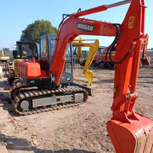Mini-excavatrice sur chenilles d'occasion Doosan 55 tonnes avec boîte de vitesses PLC, moteur, pompe et roulement à vendre - Product Image 3