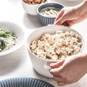 Zuppa di ciotola di ceramica grande ciotola di insalata ciotola di <span class=keywords><strong>popcorn</strong></span> nordico con maniglia - Product Image 2
