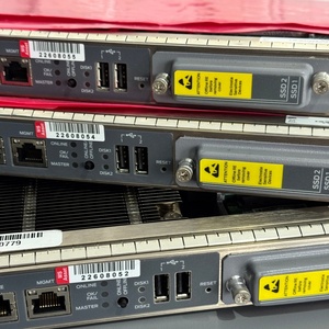 Module réseau Juniper d'occasion RE-S-X6-128G POE avec plus de 32 ports et capacité de commutation de 2,56 Tbps - Product Image 6