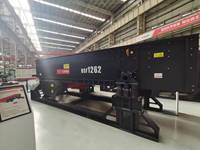 HongXing HSF1262(S) Serie Schwerlast-Grizzly-Vibrationsförderer mit SPS-Steuerung, AC-Motor, für Erzverarbeitung, elektrisch, 500-1080 t/h, Getriebe, stationär/mobile Ausführung