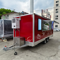 Shanghai Yieson Camionnette Rouge de 5,5 m pour la Vente de Raviolis avec Éclairage de Menu et Double Essieux