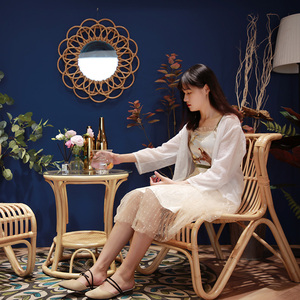 Fauteuil de salon vintage en rotin et renard - Product Image 4