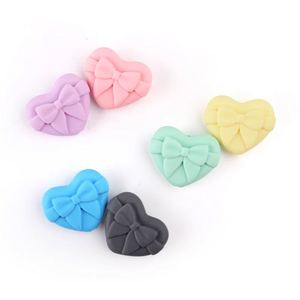 Nouvelles perles focales en silicone personnalisées, thème nœud papillon, pour enseignants de sport, design 3D de luxe, pour la fabrication de stylos, cadeaux fantaisie, en vrac, alimentaire - Product Image 6