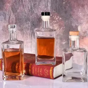 Bouteilles en verre de brandy avec forme personnalisée 700ml emballage de bouteille de brandy classique