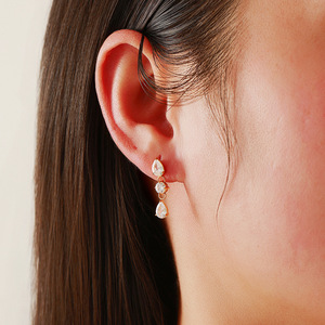 ต่างหูหยดน้ำทำจากสเตนเลสชุบทอง18K ทำจากเพทายรูปลูกแพร์ YE82เครื่องประดับสำหรับงานเลี้ยง - Product Image 2