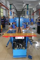 Marque déposée/étiquette/logo équipement de plantation en caoutchouc PLC écran intégré 3D Silicone souple gaufrage Machine pour vêtements
