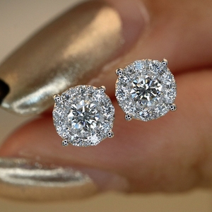 อาซูโอ 18K ทองคำขาวแท้ เพชรธรรมชาติแท้ ทรงบริลเลียนท์ ต่างหูแบบติดหู 4 กรงเล็บ ของขวัญสำหรับผู้หญิง งานแต่งงาน งานปาร์ตี้ ใช้ได้ทุกวัน - Product Image 4