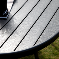 Chaise en métal blanc pour mobilier de jardin extérieur, idéale pour hôtels, parcs, fermes, design côtier, écologique