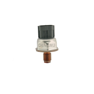 Pressostat de pression de carburant Common Rail, filetage G1/4, matériau laiton, IP65, pression de service maximale 100 psi - Product Image 2