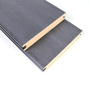 Dalles de terrasse en PVC à clipser, imitation bois, modernes, imperméables, ignifuges, résistantes aux fissures, durables, antidérapantes et écologiques, personnalisables pour l'extérieur - Product Image 3