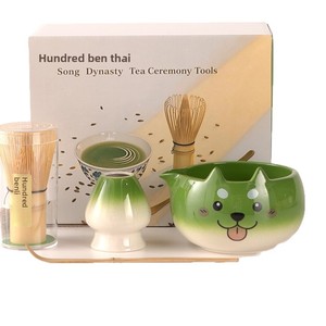 Set da Tè in Ceramica Stile <span class=keywords><strong>Giapponese</strong></span> con Tazza Cartoon con Beccuccio, Ciotola per Matcha, Supporto Baiben e Frusta Chasen - Set 4 Pezzi - Product Image 1