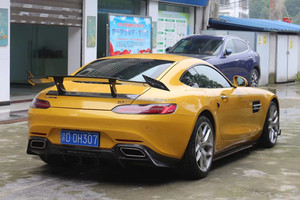 ชุดแต่งคาร์บอนไฟเบอร์ AMG GT ระดับพรีเมียมสำหรับ Mercedes สภาพใหม่ ประกอบด้วยลิ้นกันชนหน้า ดิฟฟิวเซอร์ สปอยเลอร์ และกันชนรถยนต์ - Product Image 5