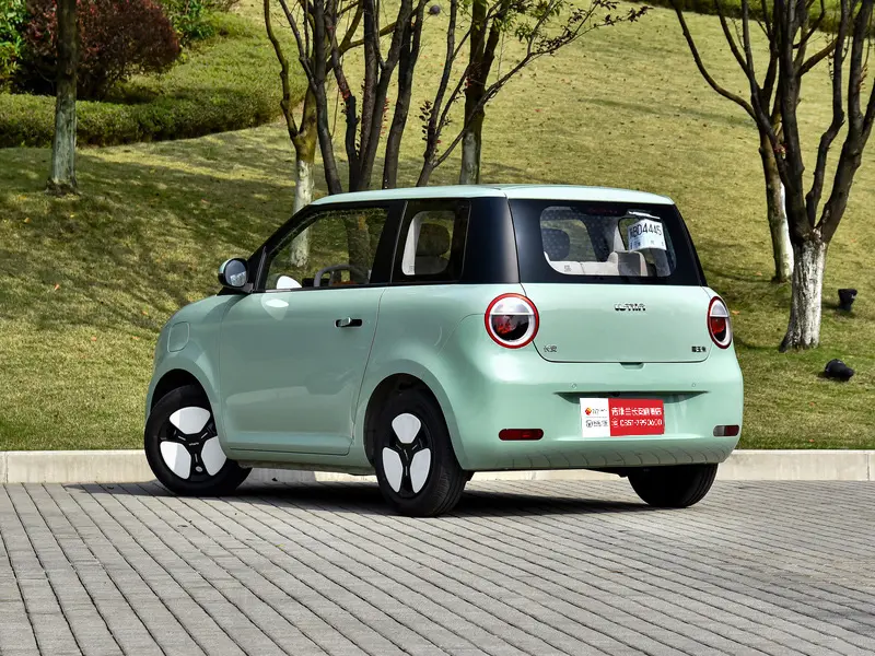 Changan Lumin 2022 155km tatlı pil elektrikli araç EV aile kullanımı için 4 koltuk ile kullanılmış araba Mini araç mini oto