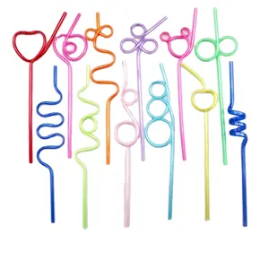 Пластиковые соломинки для напитков с логотипом петлей для дня рождения, аксессуары для бара, одноразовые пластиковые красочные изогнутые соломинки в форме ПЭТ