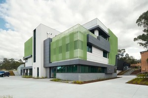 Panneaux en fibro-<span class=keywords><strong>ciment</strong></span> modernes perforés de 5 mm et 8 mm, résistants à l'humidité, sans amiante, ignifuges, pour façade de bâtiment décorative extérieure - Product Image 3