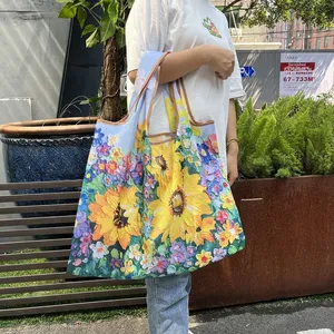 Bolsa de Compras Plegable Portátil de Poliéster con Estampado de Estilo Pintura al Óleo, Correa de Hombro Individual, Grande - Product Image 3