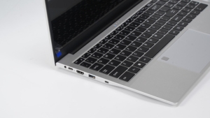 แล็ปท็อปขนาด 15.6 นิ้ว รองรับ Windows 11 ใช้หน่วยประมวลผล Core i9 รุ่นที่ 11 พร้อมแรม DDR4 8GB ถึง 32GB และ SSD 256GB ถึง 2TB โน้ตบุ๊กใหม่ราคาประหยัด - Product Image 5
