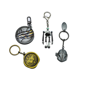 Llaveros Personalizados de Plástico y Metal con Diseño de Personajes de Anime, Casco de Robot Guerrero, Sello Postal - Product Image 5