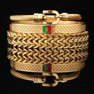 2026 Hot-Selling Stainless Steel Punk Style <strong>Bracelet</strong> Set-Roman Numeral Bangle &amp; Titanium Steel Cross Chain <strong>Combo</strong> for Men Party - Product Image 3