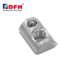 סין דיוק גבוה חצי עגול חריץ אגוז קפיץ חצי T עגולה 6 m3/m4/m5 ציפוי אבץ לפרופילים - Product Image 1