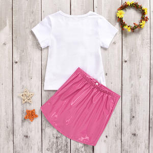 Conjuntos de Ropa para Niños, 2 Piezas, Venta al por Mayor, Ropa para Bebés y Niñas Pequeñas, Camiseta Blanca de Manga Corta + Conjunto de Falda Mini de PU - Product Image 4