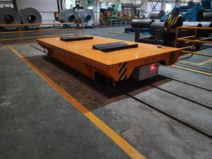 Carrello di Trasferimento su Rotaia in Acciaio Personalizzato Leina Heavy Industry, Vagone Piatto 20T con Sistema di Sollevamento Idraulico, Motore e Batteria al Litio - Product Image 3