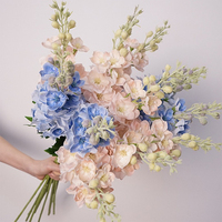 Décoration Florale Artificielle Delphinium Réaliste Hydratante à Tige Unique pour Mariage, Ornement Floral pour la Maison, Décoration de Table pour Hôtels et Célébrations