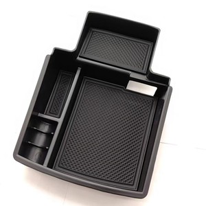 กล่องเก็บของที่วางแขนออดี้ คิว 5 ถาดคอนโซลกลาง ปรับแต่งภายในด้วยพลาสติก - Product Image 1