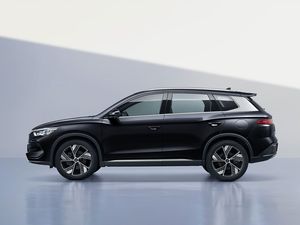 BYD Song Pro DM-i Modelo 2024 Edición Honor, Tipo SUV con Autonomía de 110 km, Vehículo de Nueva Energía, Auto Nuevo, Auto Usado - Product Image 4